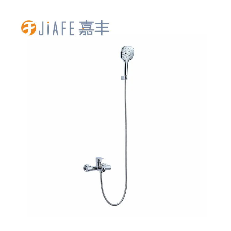 Advantages of Two Gears Plastic Triple Faucet
