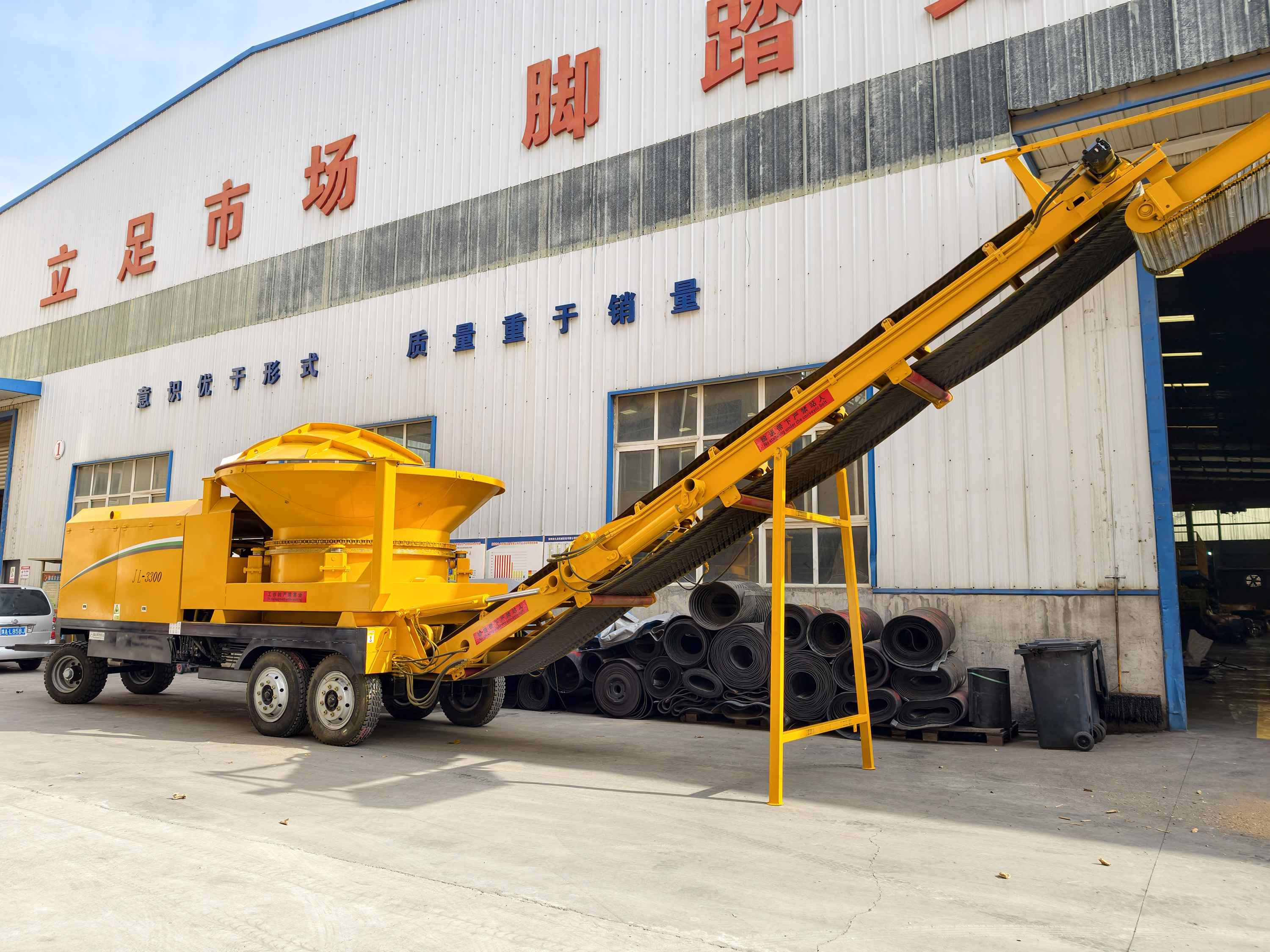 Tub Grinder Factory: A Behind-the-Scenes Look at How These Industrial Machines Are Built